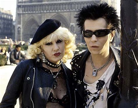 sid and nancy summary